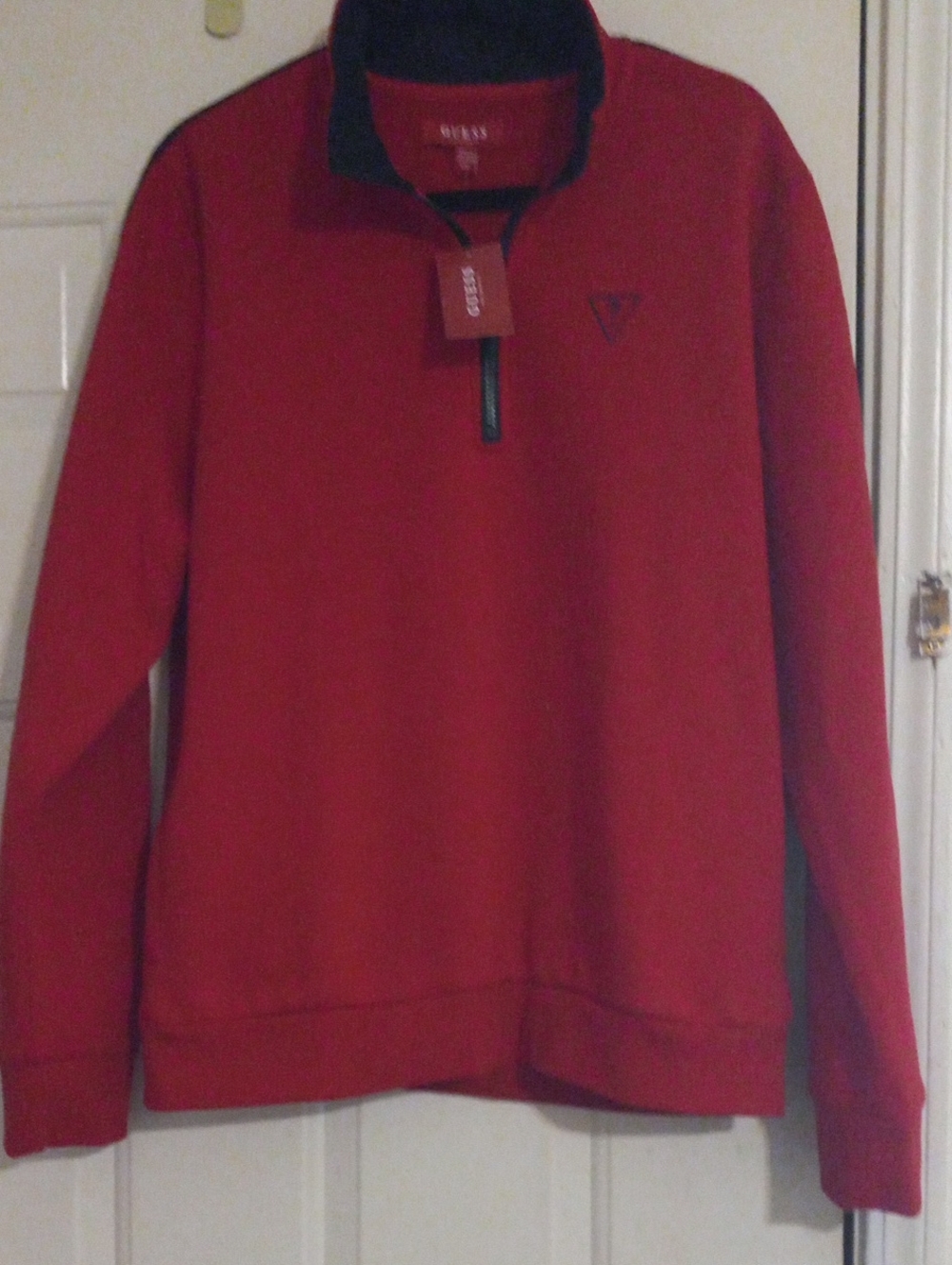 Guess  men's         Zip Pullover Size Lg - Picture 4 of 8
